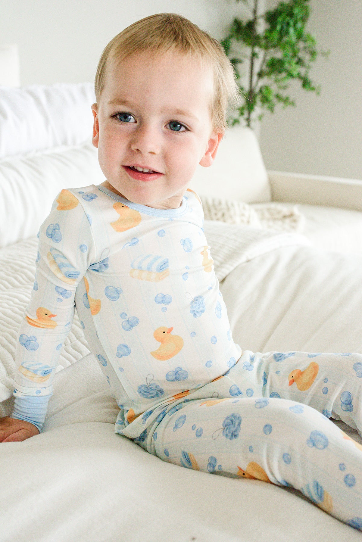 Two-Piece Bamboo Pajama Set | Bubble Duckies Blue