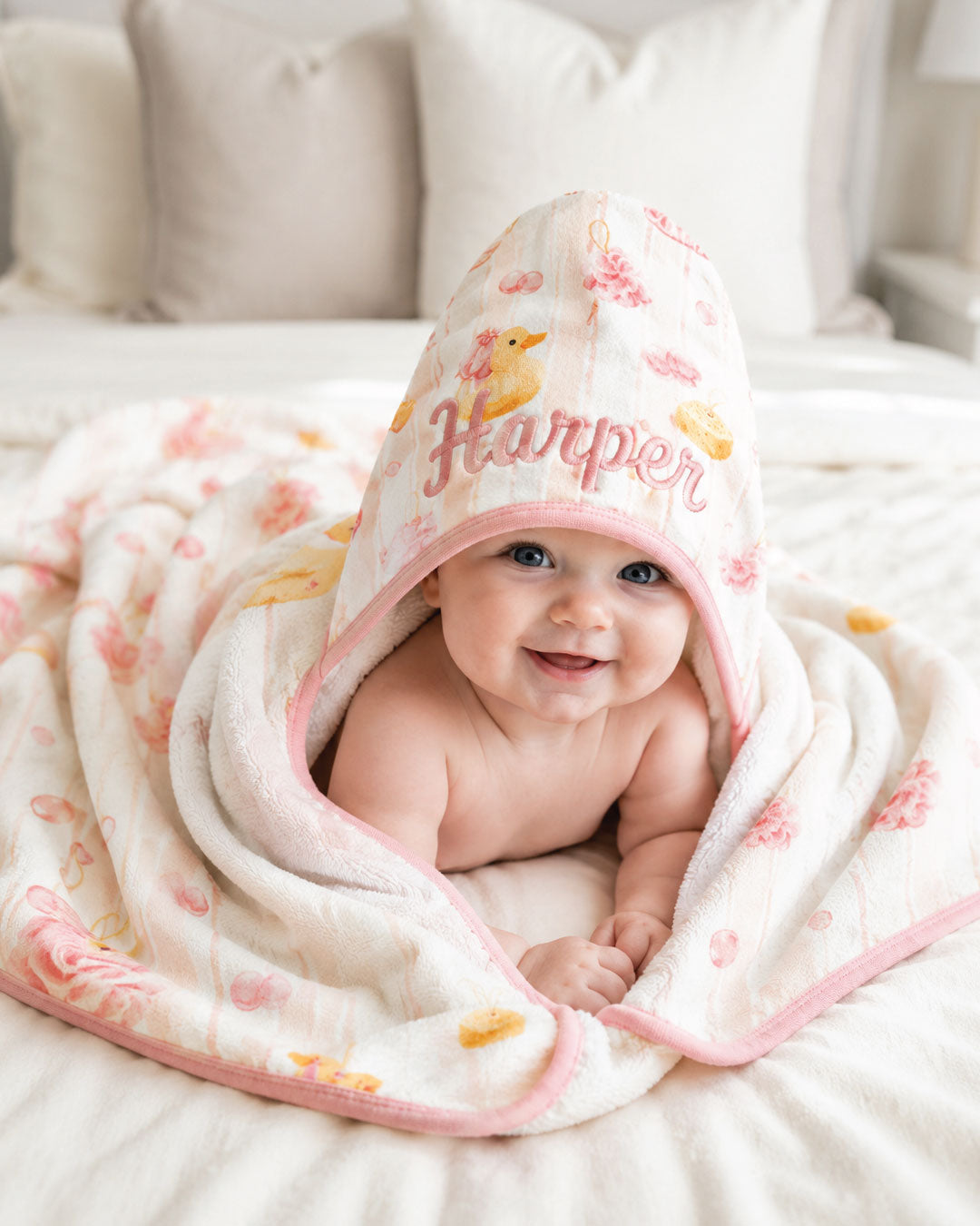 Embroidered Bamboo Hooded Towel | Bubble Duckies Pink
