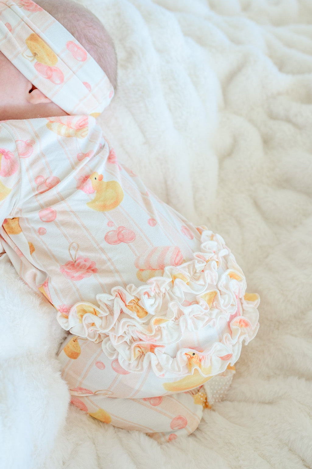 Ruffle Bamboo Zipper Footie | Bubble Duckies Pink