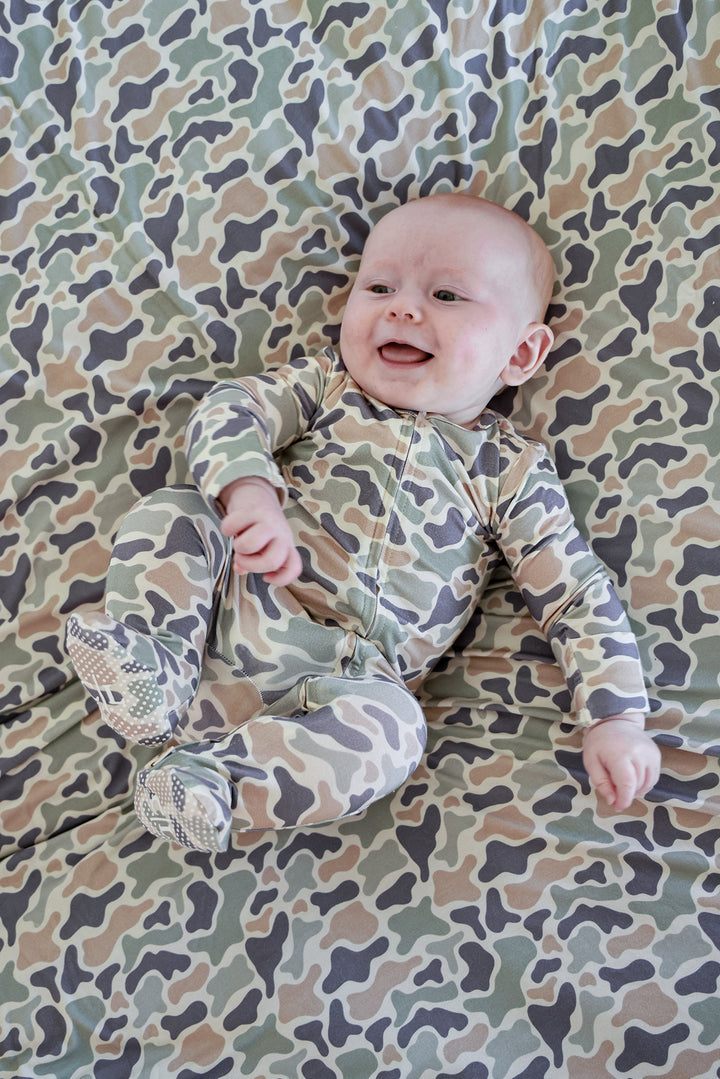 Bamboo Zipper Footie | Camo Cutie