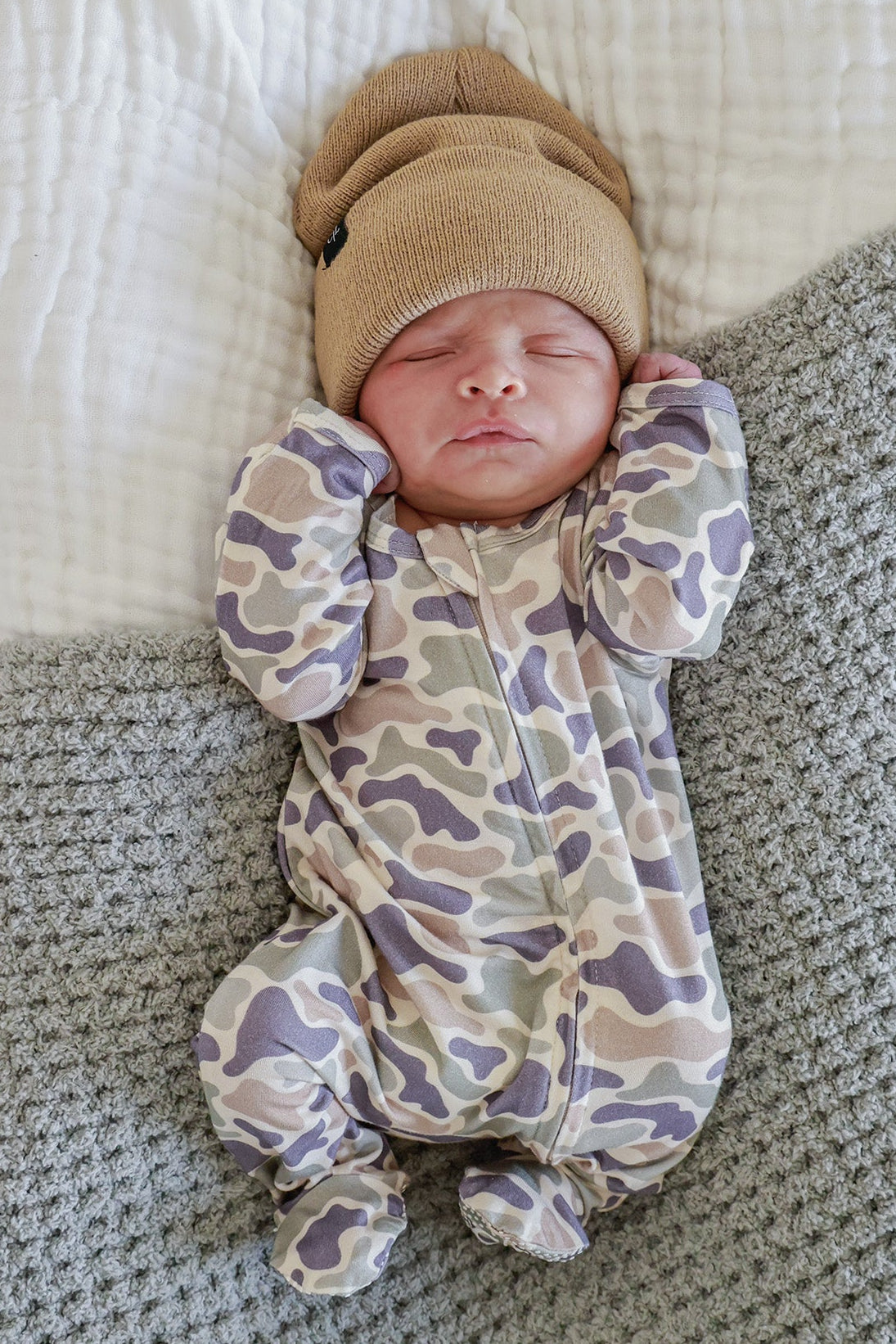 Bamboo Zipper Footie | Camo Cutie