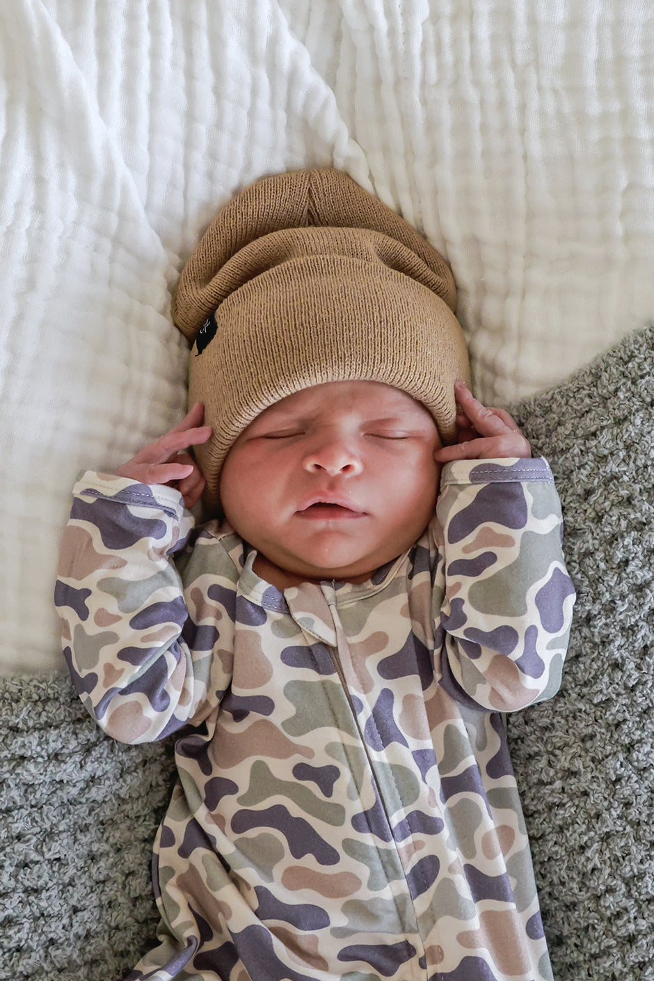 Bamboo Zipper Footie | Camo Cutie