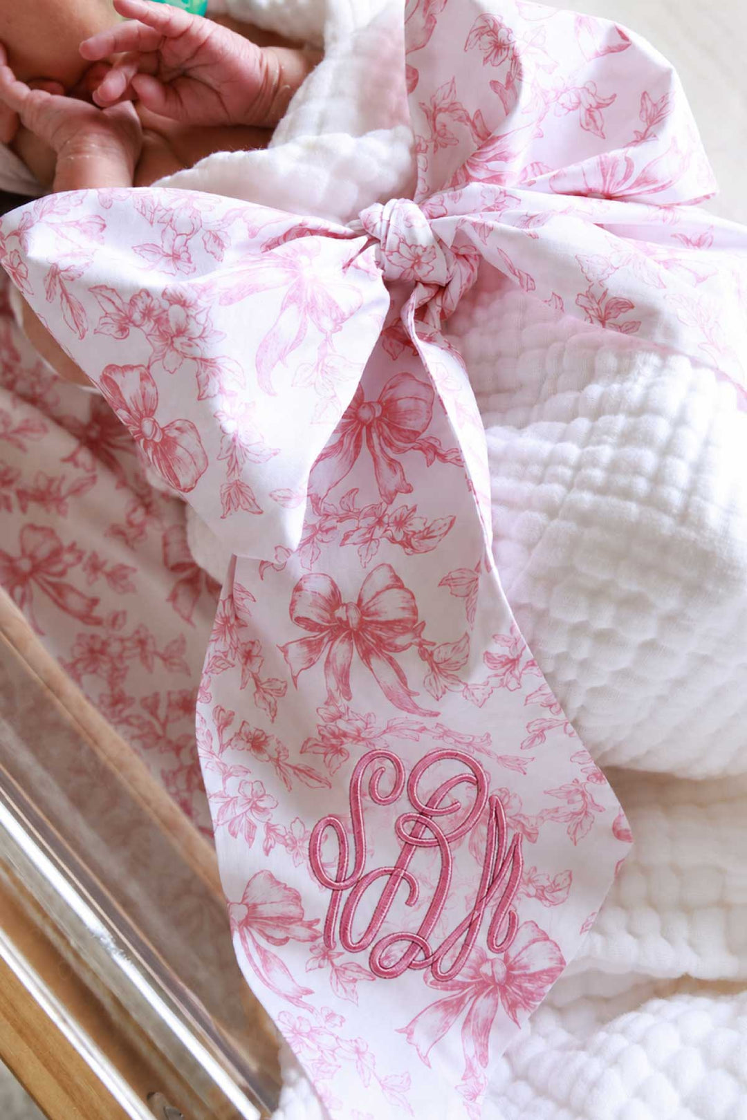 closeup of fancy frills bow sash