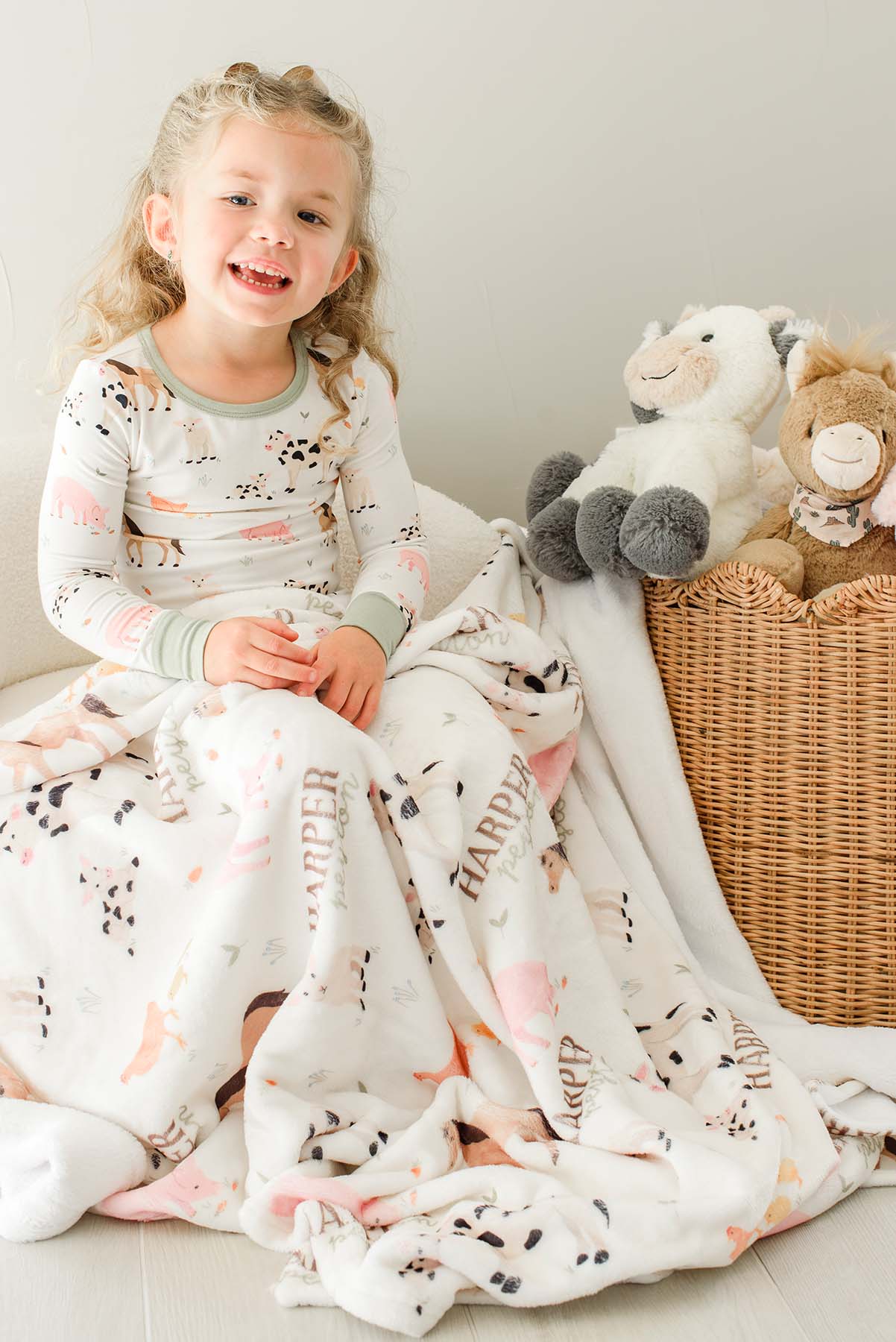 Personalized Kids' Blanket |  Farm Friends