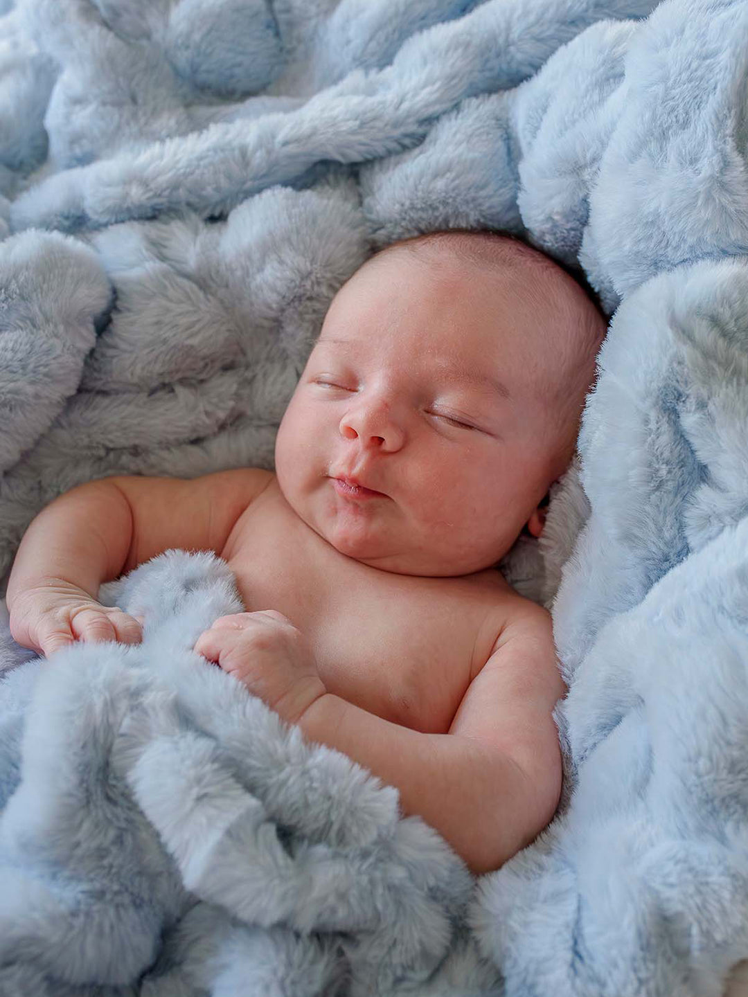 Double-Ruched Faux Fur Blankets