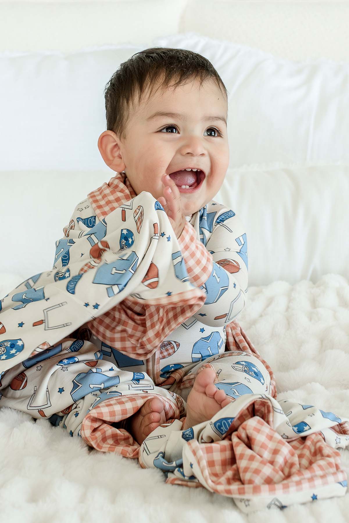 Double-Sided Bamboo Blanket | Huddles & Cuddles Blue