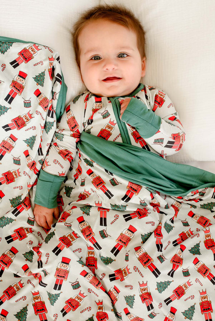 Double-Sided Bamboo Blanket | Toy Soldier Green