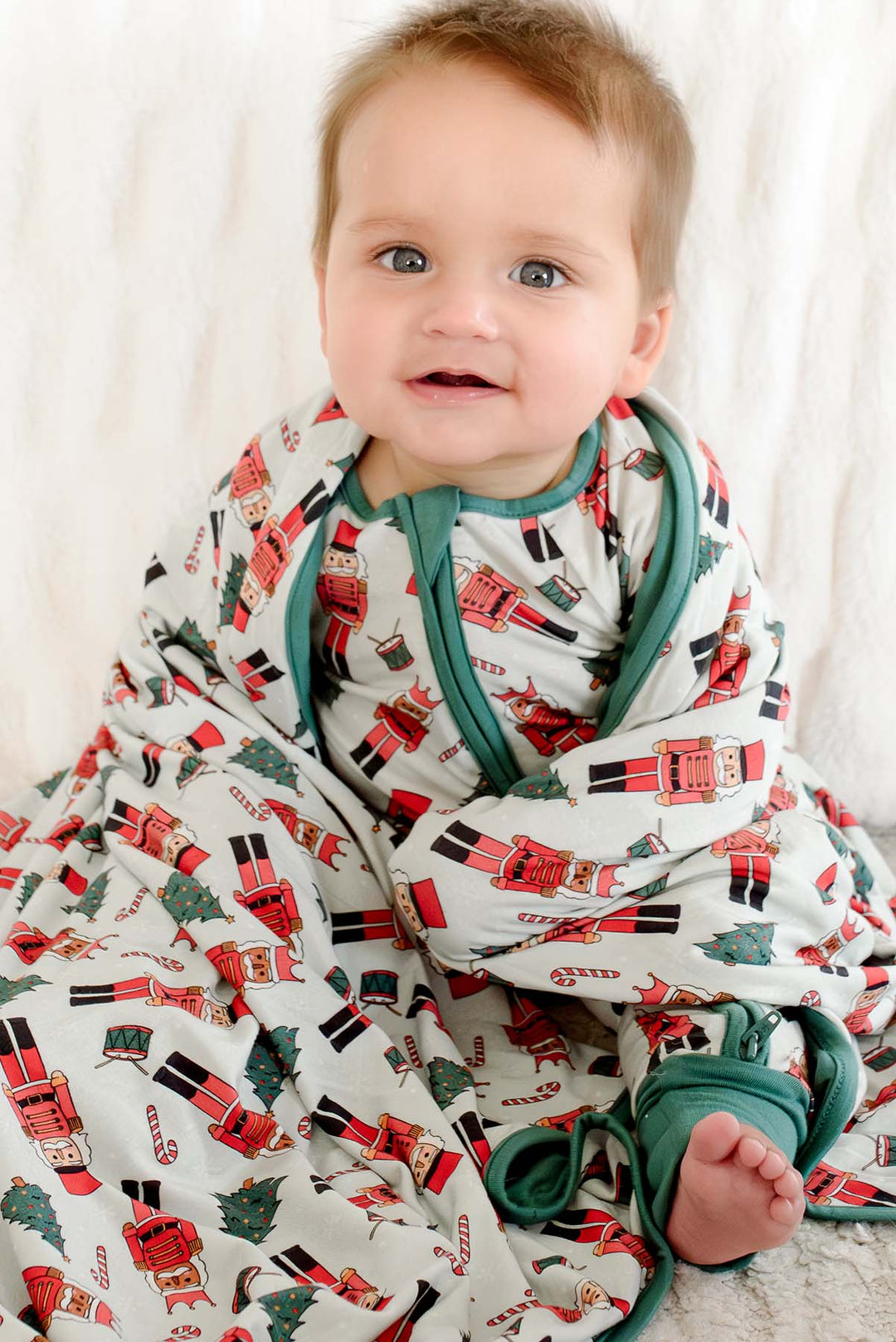 Double-Sided Bamboo Blanket | Toy Soldier Green