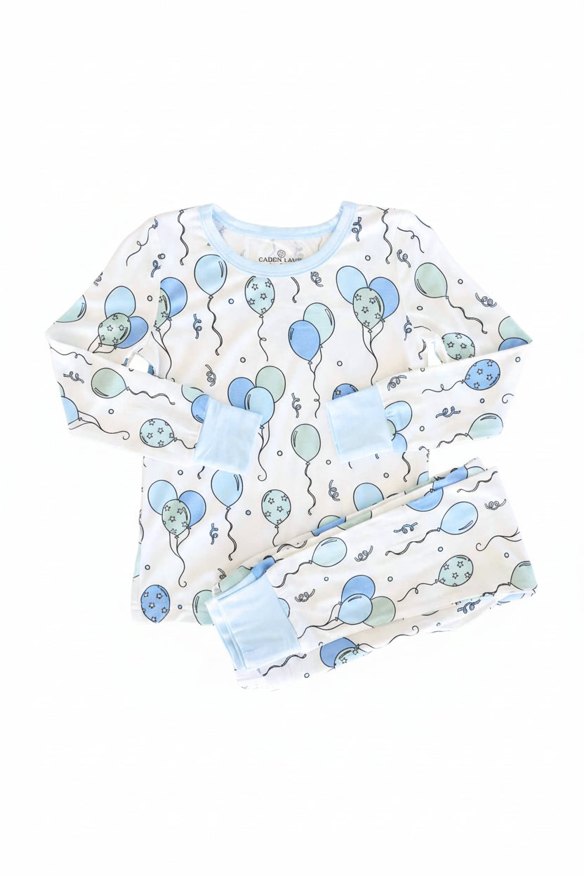 long sleeve blue balloon bamboo pajama set for kids 