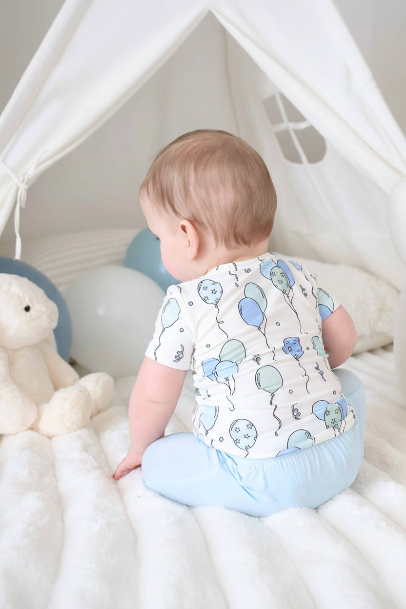 party time short sleeve balloon graphic tee for boys with light blue shorts