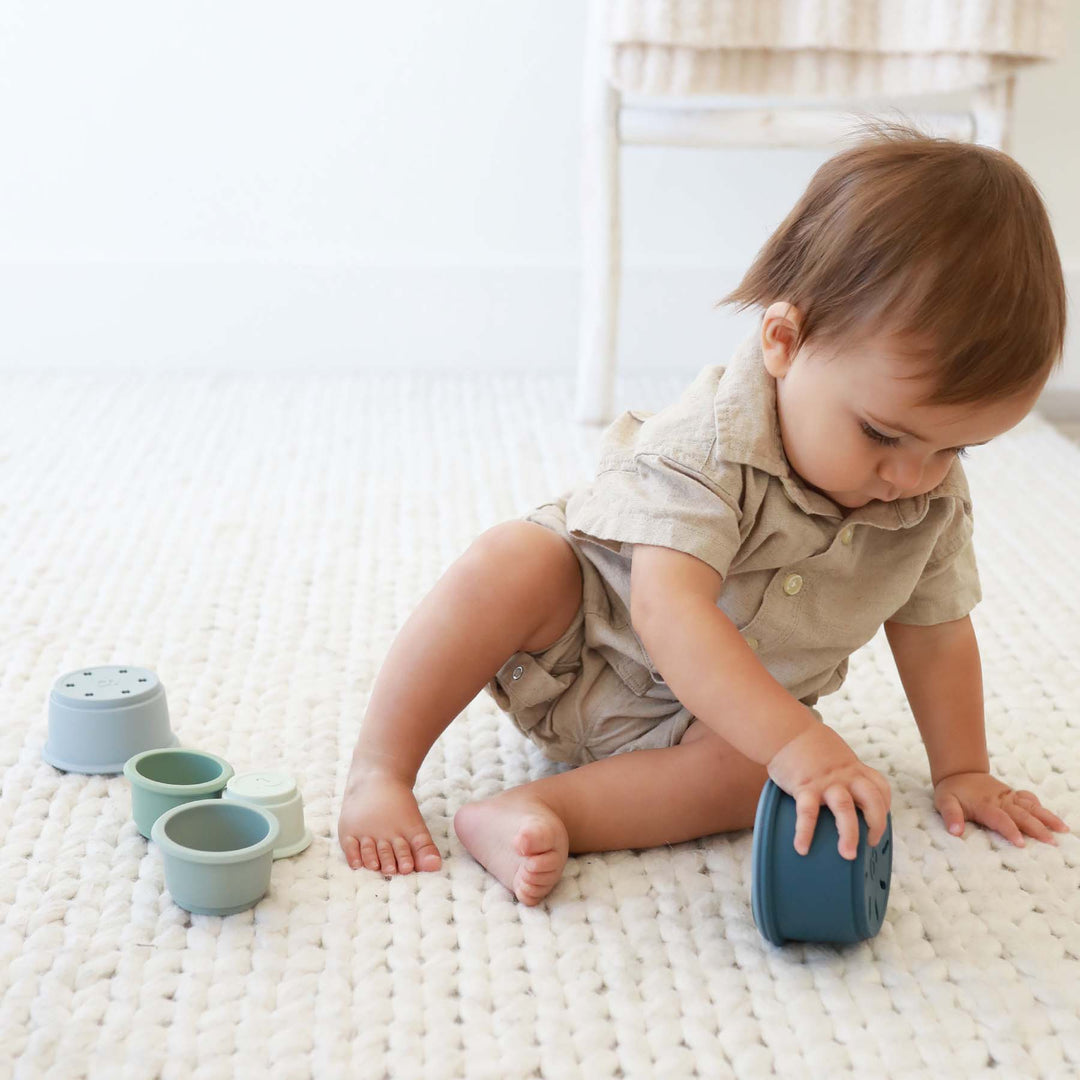 baby stacking cups made of silicone blues 