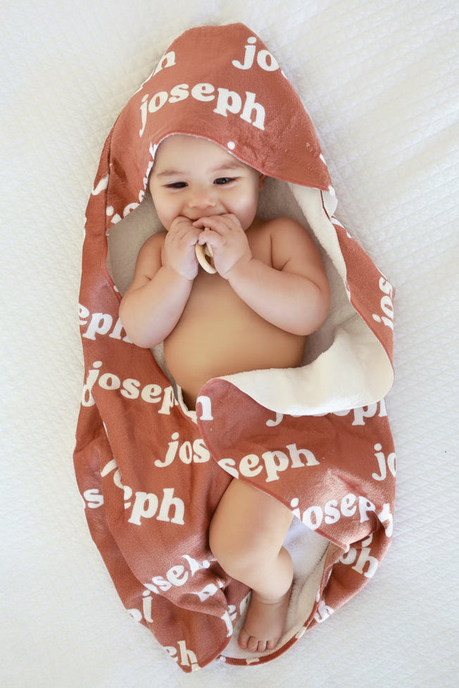 clay baby name hooded towel 