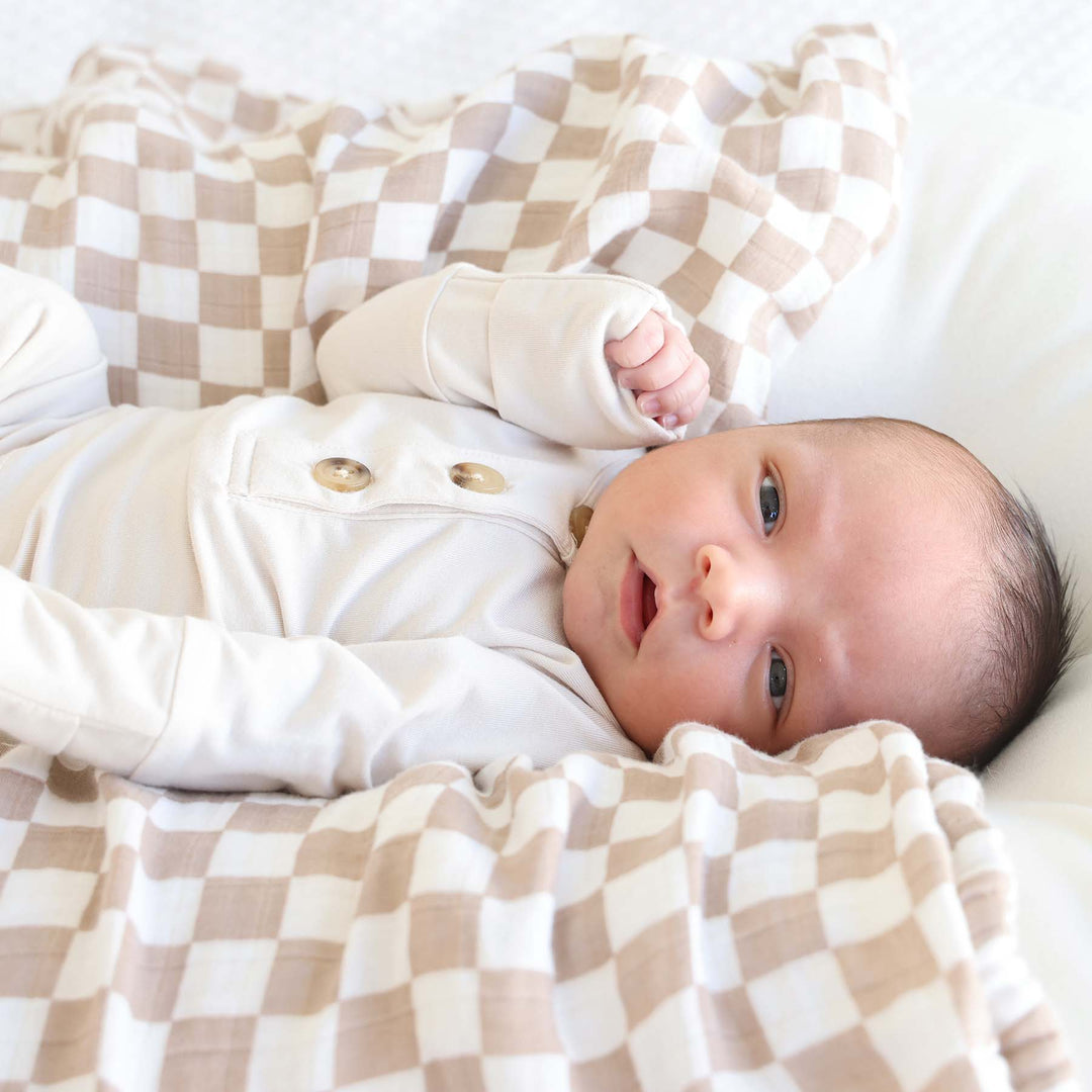 2pc Bamboo Button Top & Bottom | Eggshell