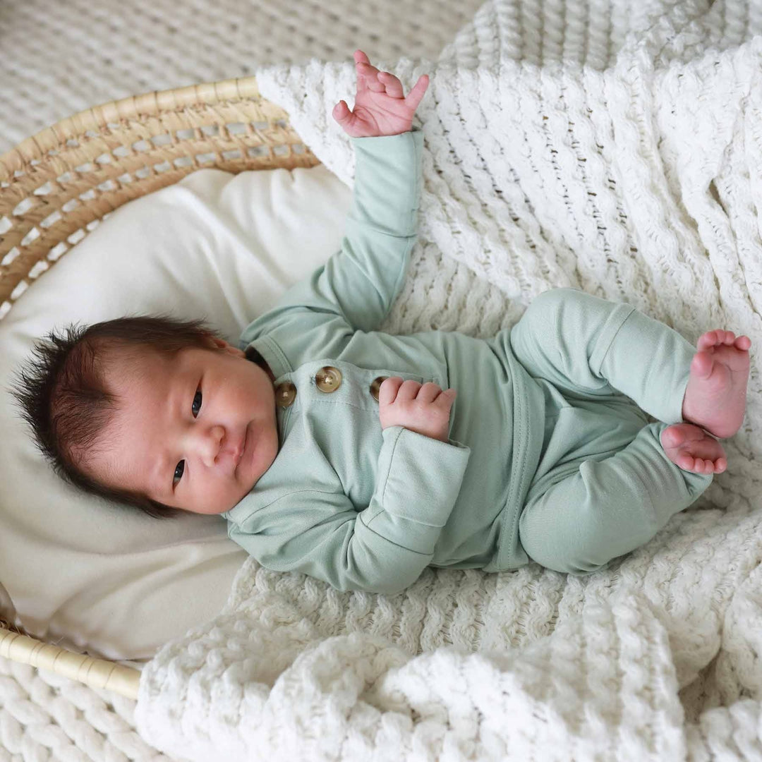 green bamboo outfit for babies 2pc set 