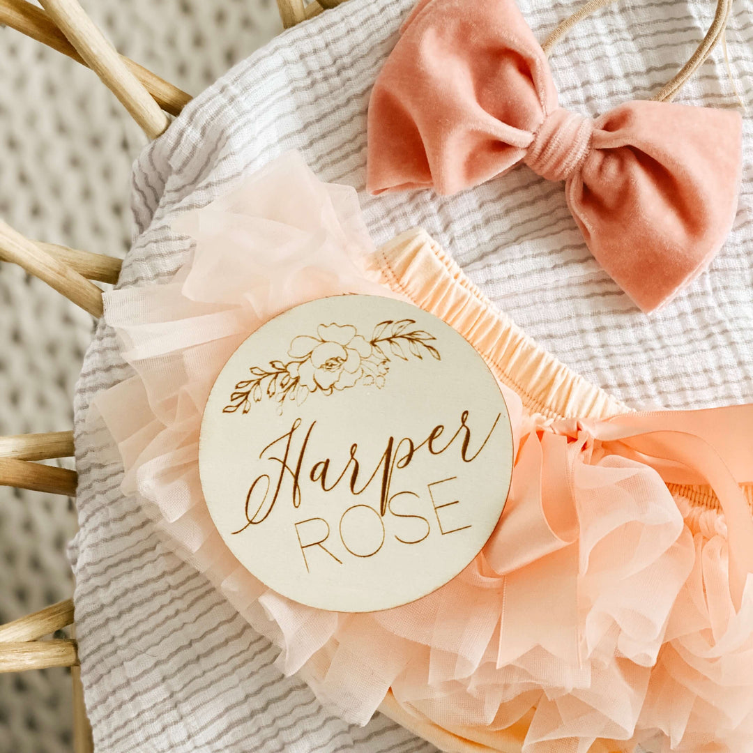 bouquet personalized baby name wood announcement 