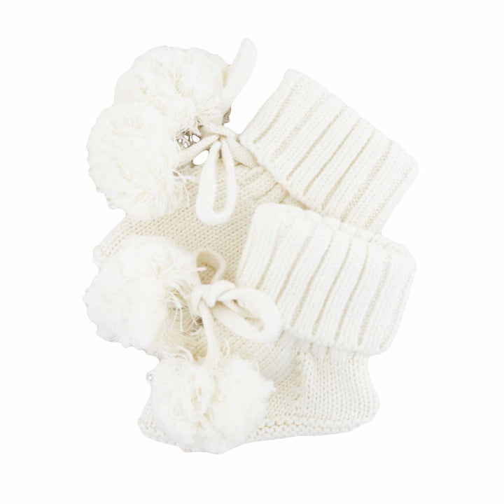 ivory knit pom pom booties for babies
