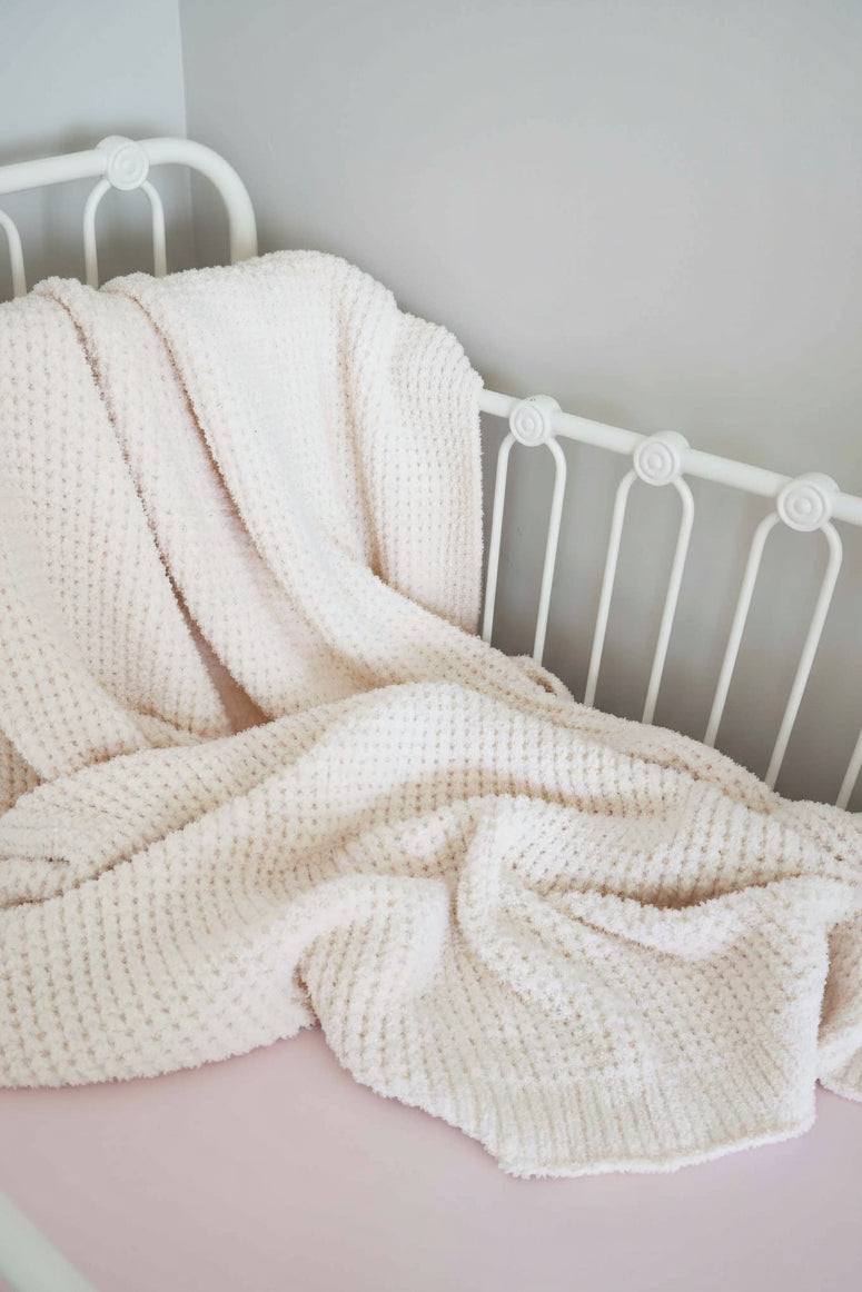 CuddleLane™ Luxe Waffle Blankets | Whisper