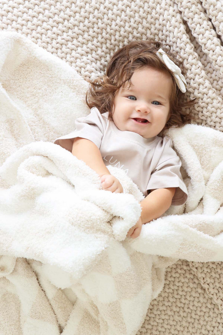 CuddleLane™ Luxe Blankets | Check