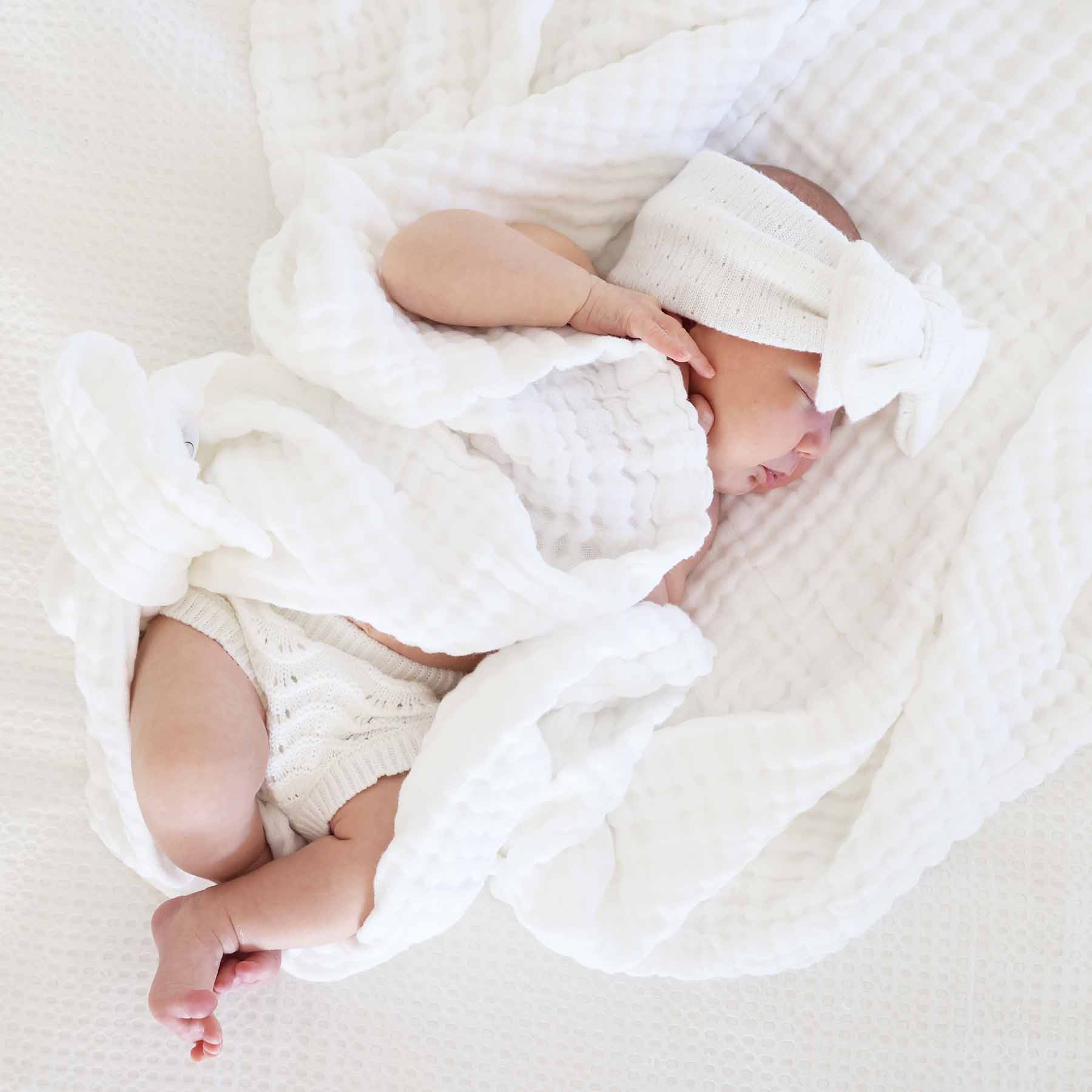 Organic Cotton Muslin Swaddle | Pearl