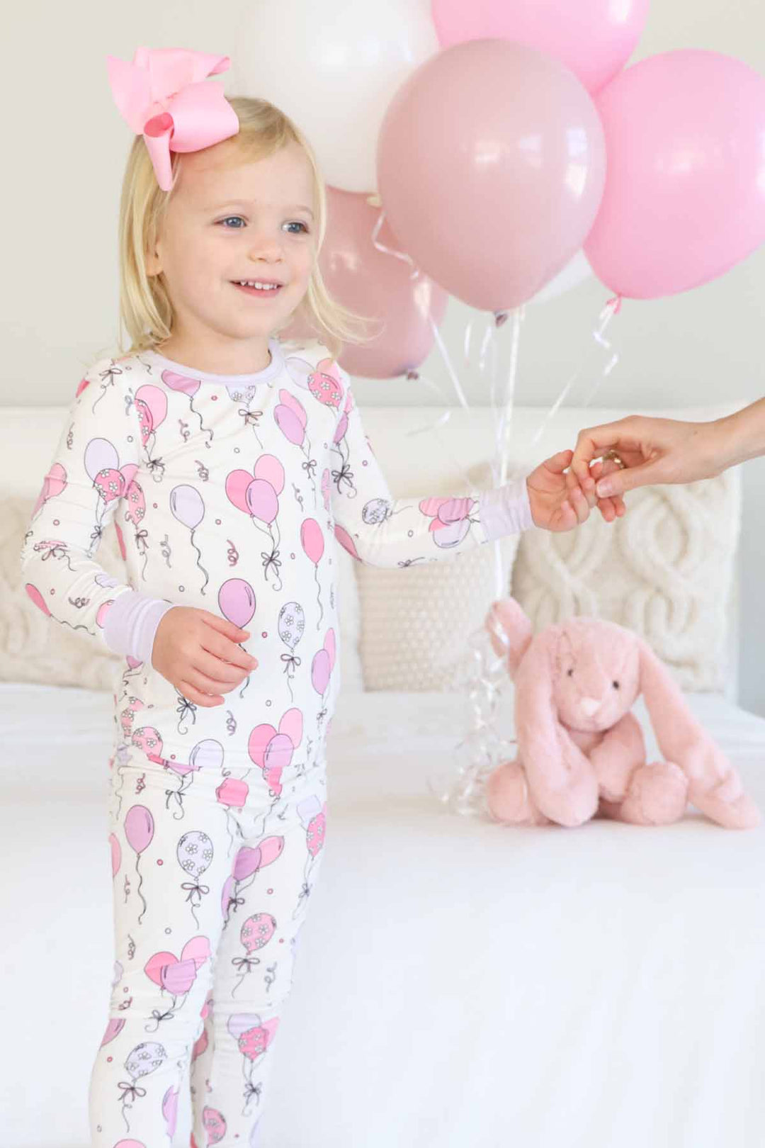 two piece pajama set for girls with pink balloons 