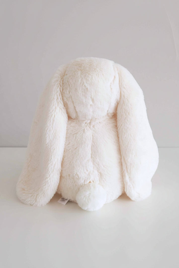 pristine bunny stuffed animal