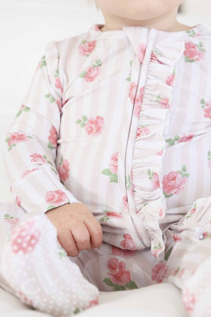 baby ruffle zipper footie rosy & cozy 