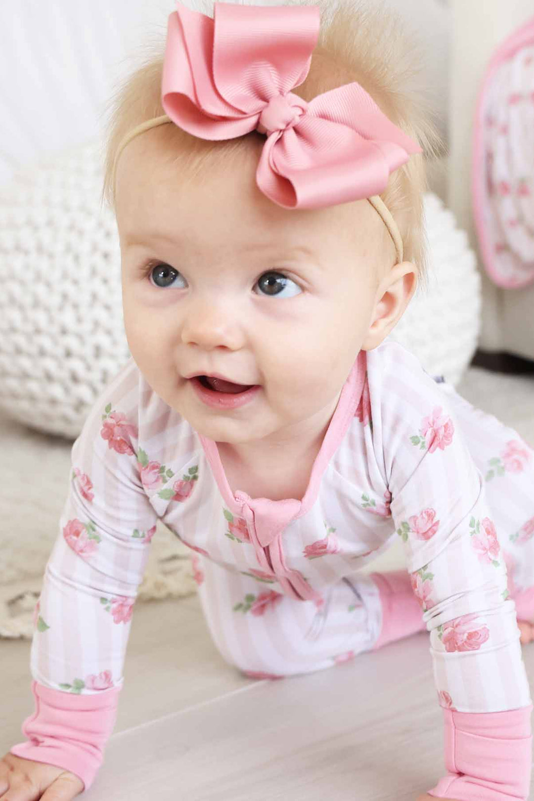 rosy and cozy convertible zip romper pajama for babies and toddlers 