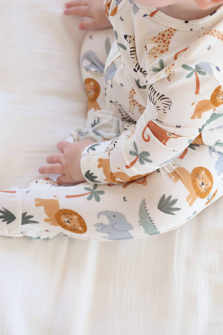 safari snuggles zipper footie for babies 