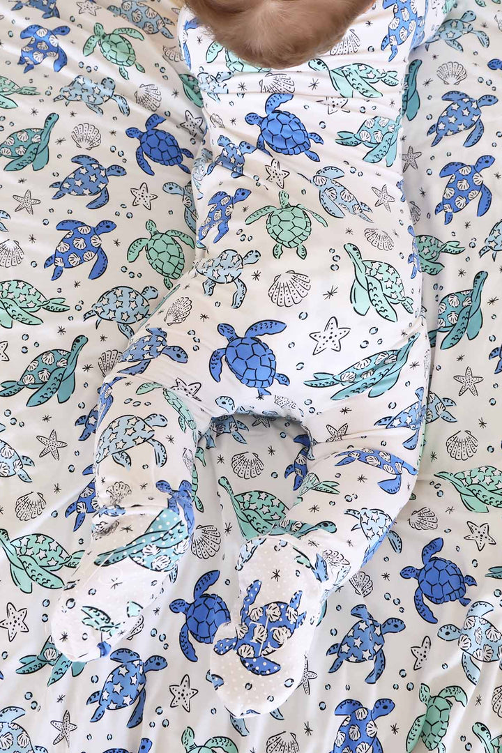 blue and green sea turtles zipper footie pajama for babies 