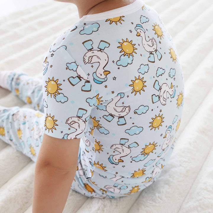 silly goose blue bamboo two piece pajama set for kids 