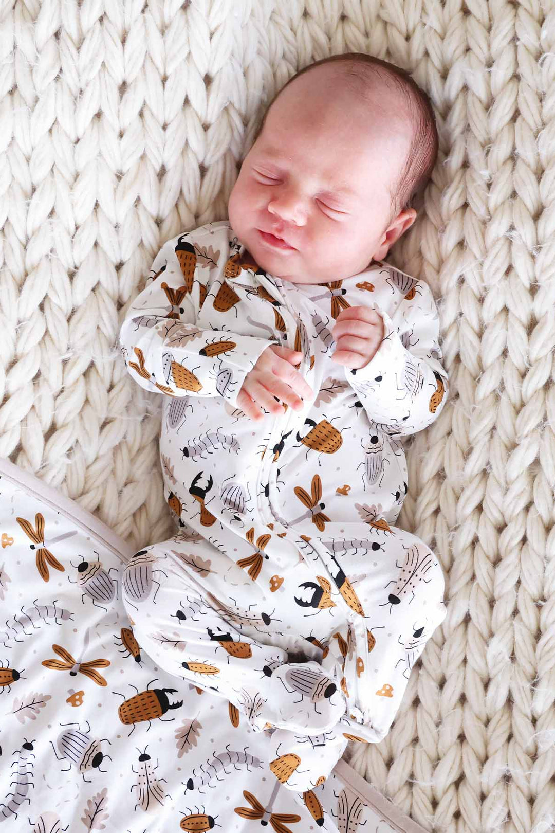 baby zipper footie with bugs