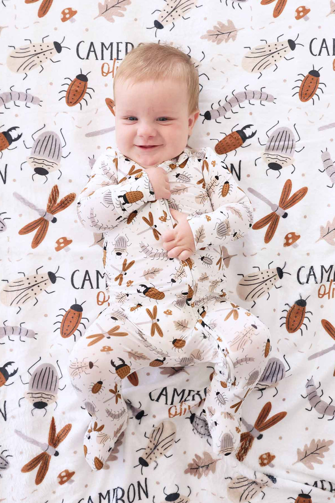 snuggle bug bamboo zipper footie for babies 
