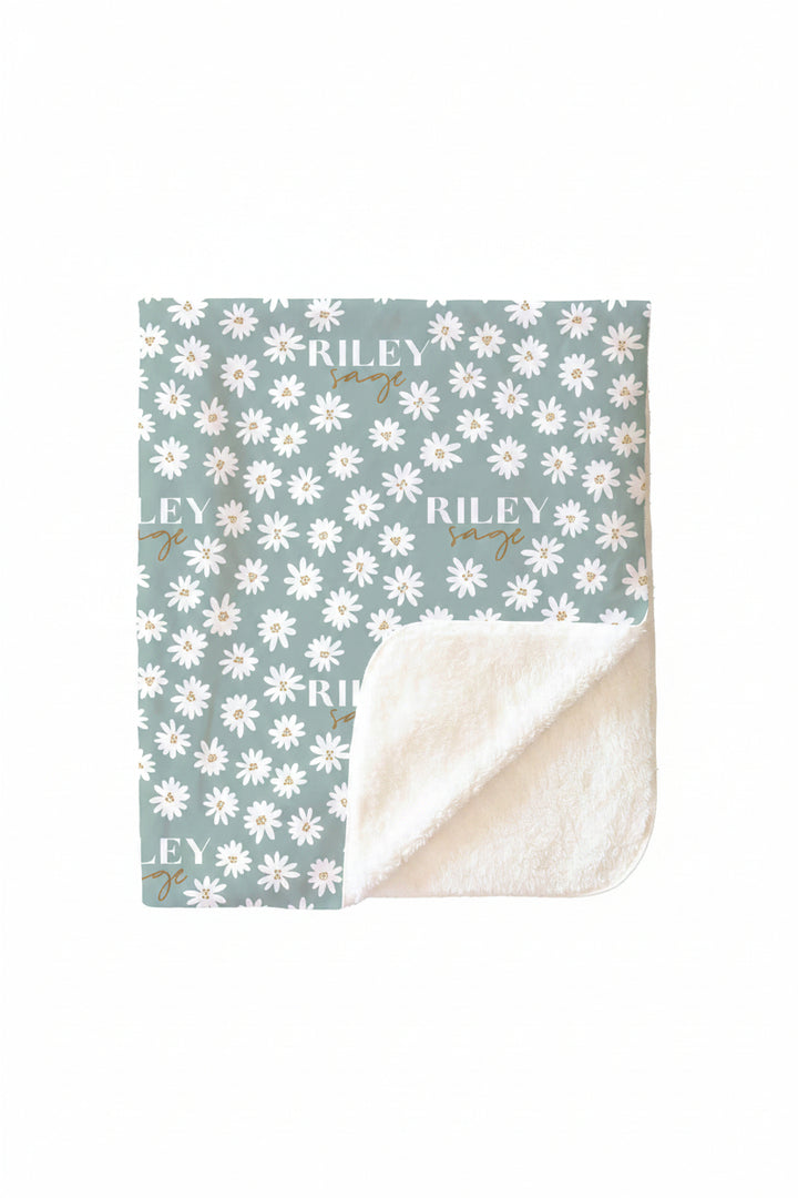Soft Green Daisy Personalized Toddler Blanket