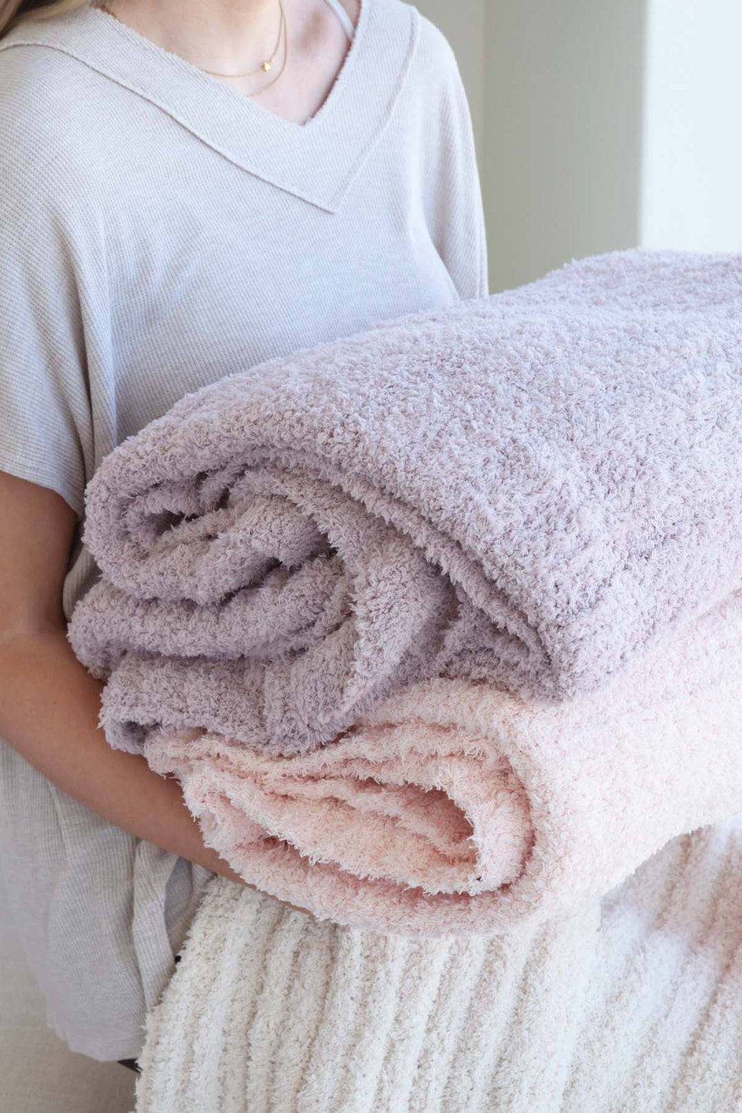 CuddleLane™ Luxe Blankets | Solids