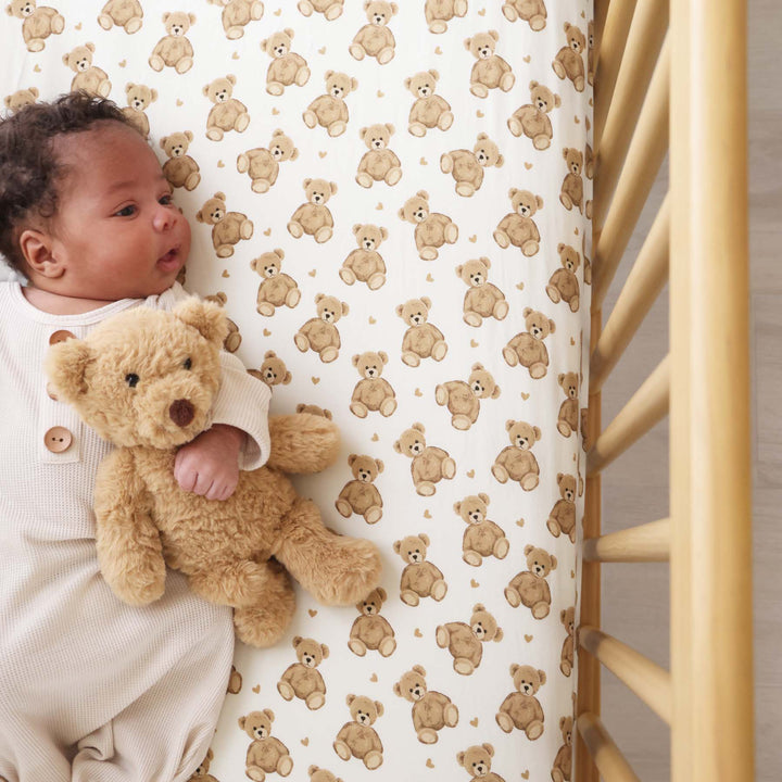 teddy bear and heart nursery crib sheet for babies 