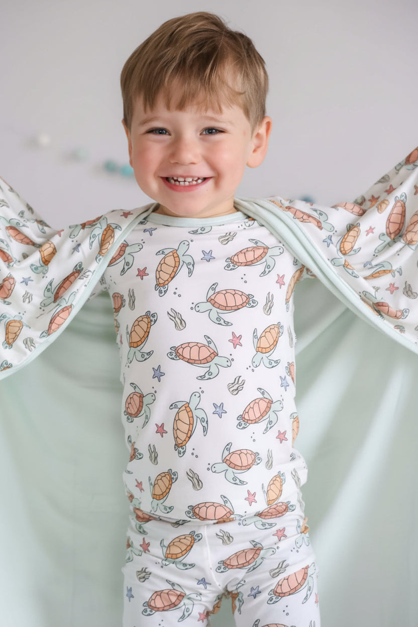 detail of turtley rad collection bamboo fabric texture with turtle print