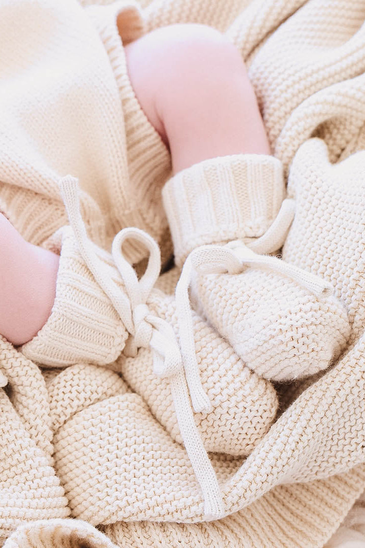 sand knit baby booties 